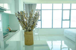 Sunrise apartment with Panoramic Sea View